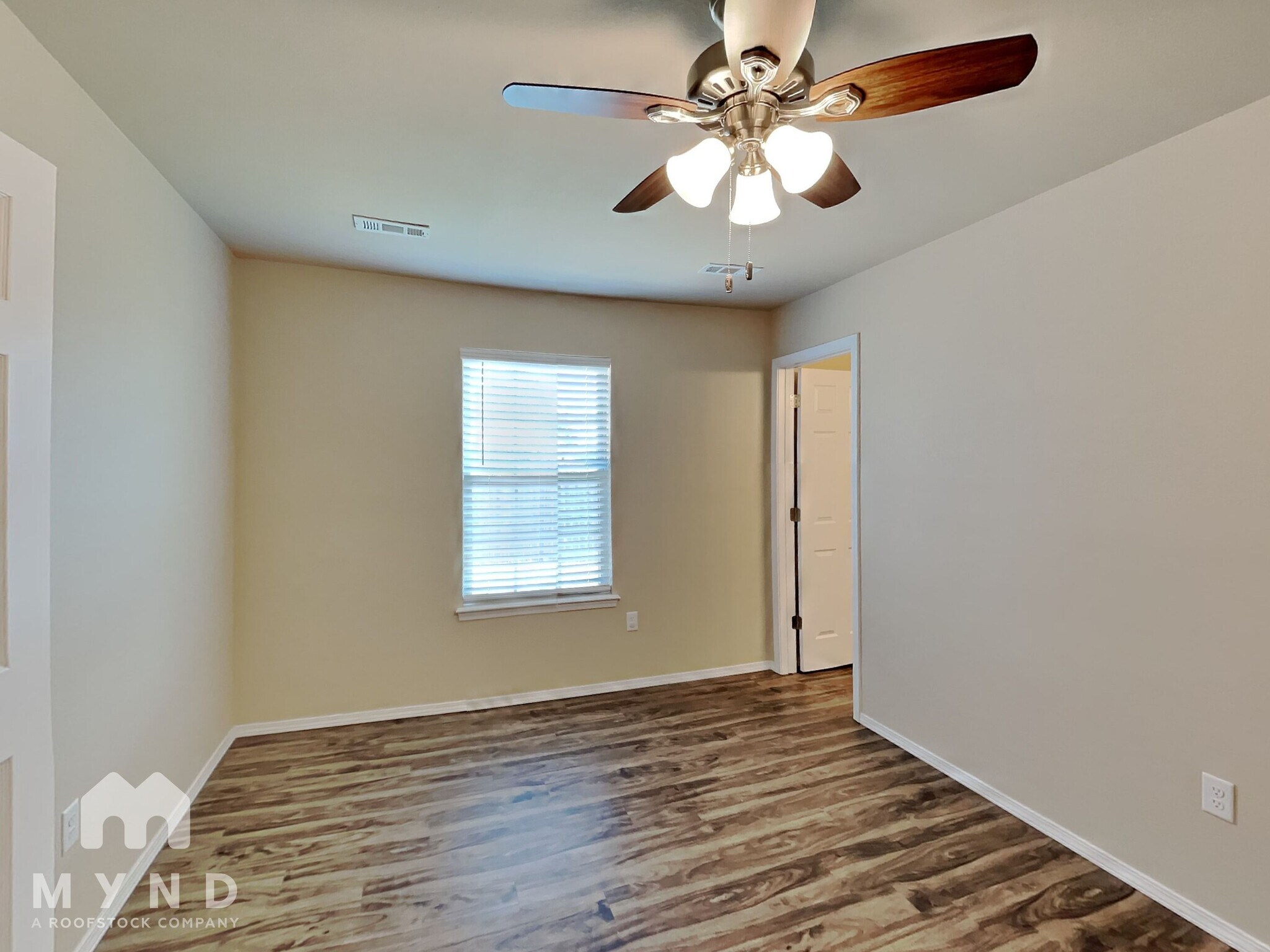 Building Photo - 2117 Ridge St