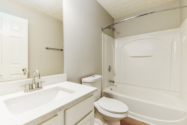 Building Photo - 1563 River Main Ct