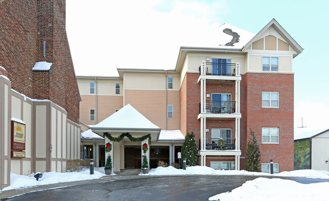 Building Photo - Berkshire Oconomowoc Senior Apartments