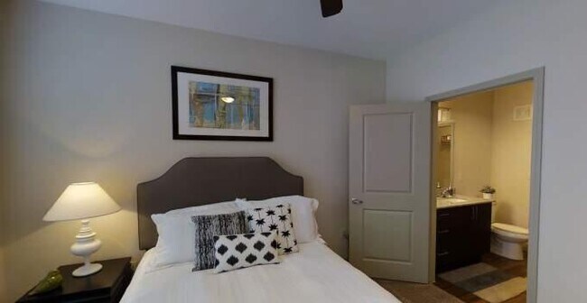 Building Photo - 1 bedroom in Spring TX 77379