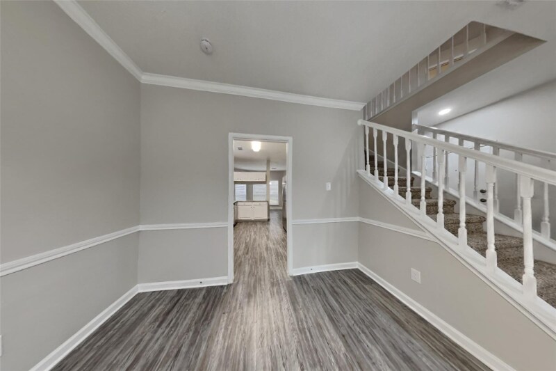 Building Photo - 22725367 A