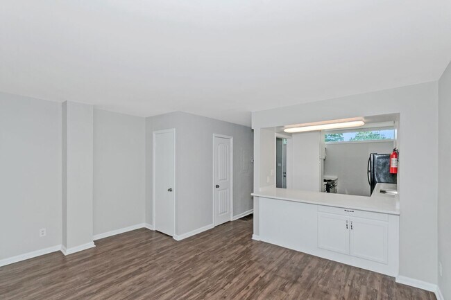 Building Photo - Don’t Miss Out! Look, Lease, and Live Specials EXTENDED to January 31st!