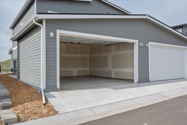Building Photo - 1756 Richard Martin Dr