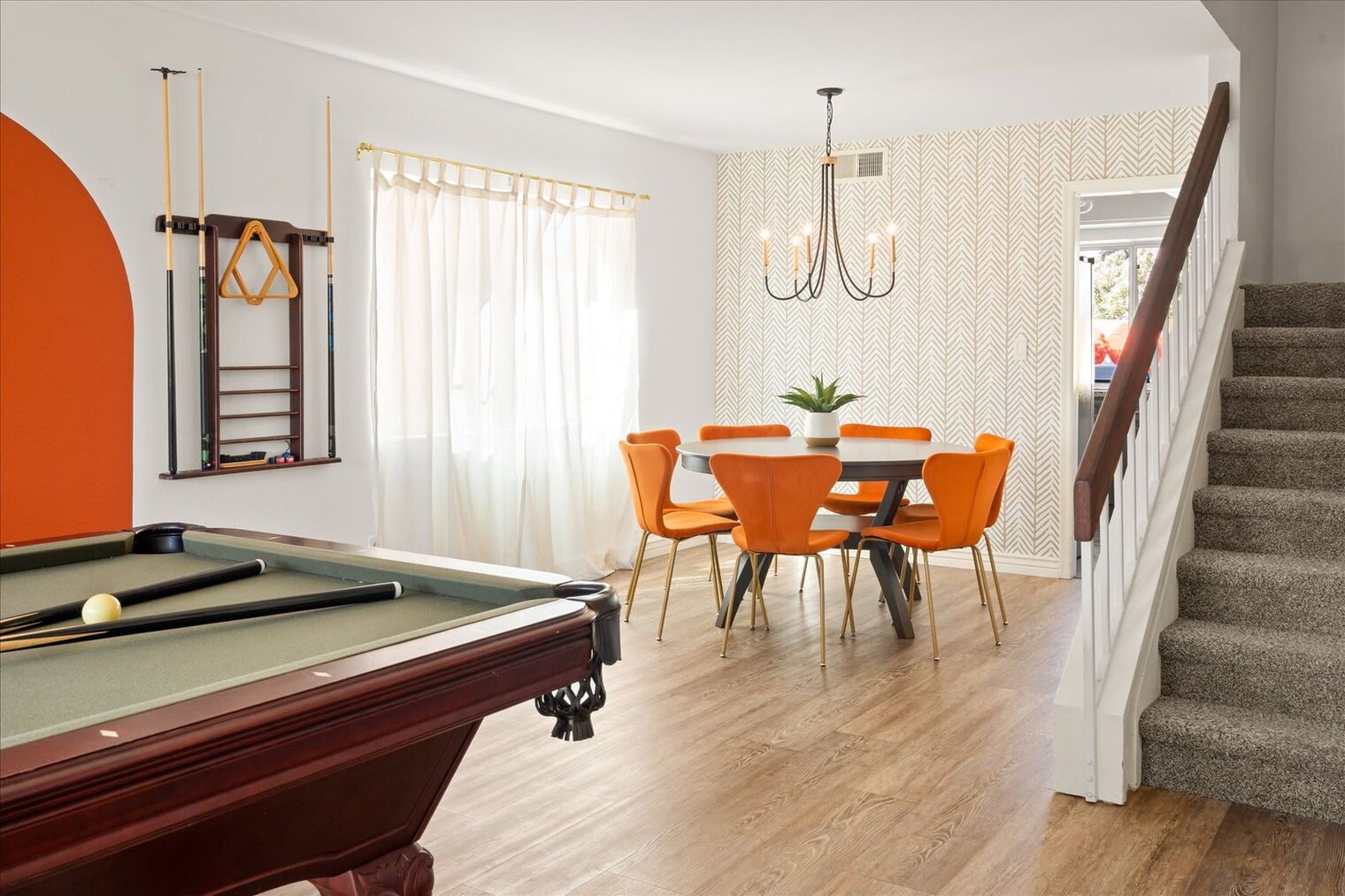 Building Photo - 952 W Plata Ave