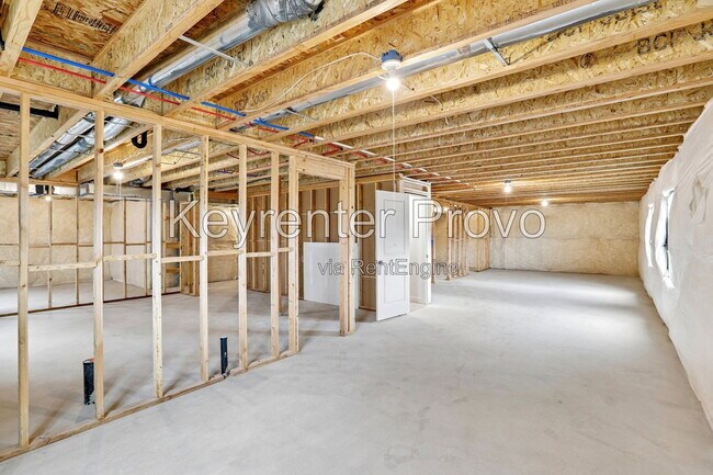 Building Photo - 2568 N 3670 W