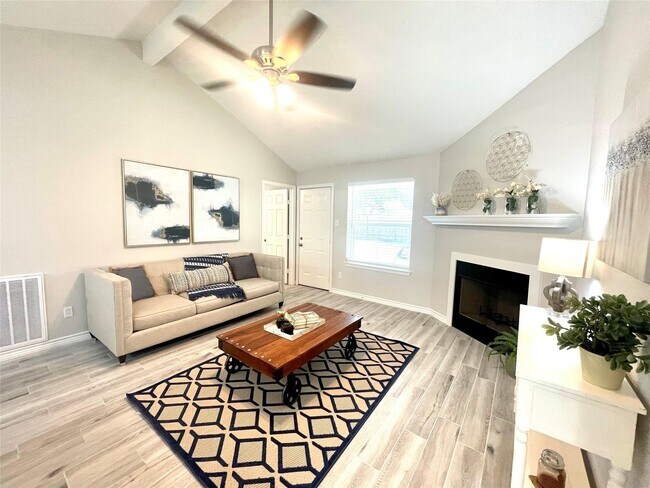 Building Photo - 18635 Andalusian Dr