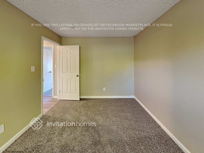 Building Photo - 16692 E Gunnison Pl