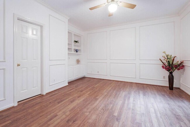 Building Photo - 127 S Copperknoll Cir