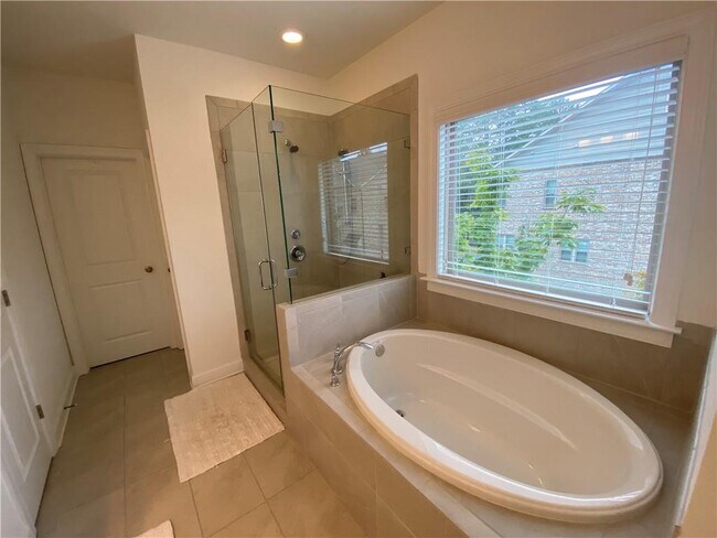 Building Photo - 2270 Mclean Chase