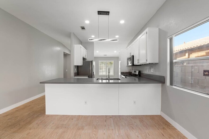 Building Photo - 50855 Chiapas Dr