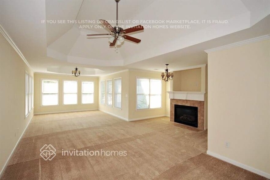 Building Photo - 2049 Mapmaker Dr NE