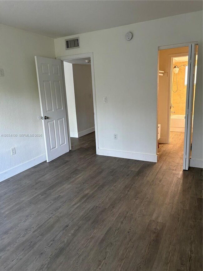 Building Photo - 7701 SW 88th St