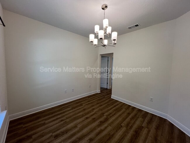 Building Photo - 4527 Plowman Ln