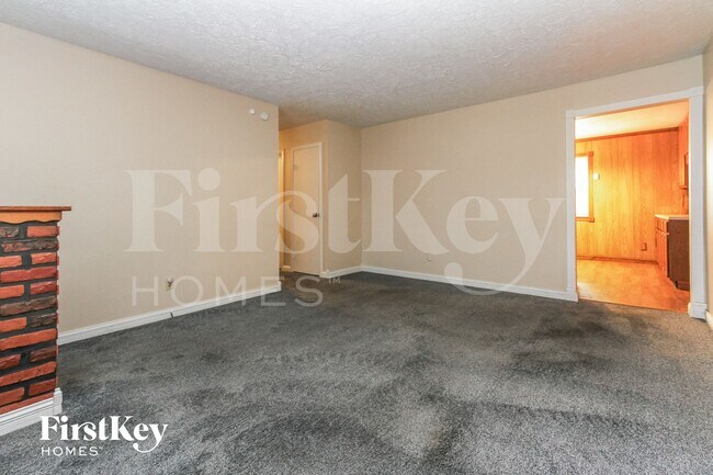 Building Photo - 1426 Moores Manor