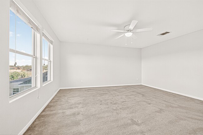 Building Photo - 2030 Stonework Ln