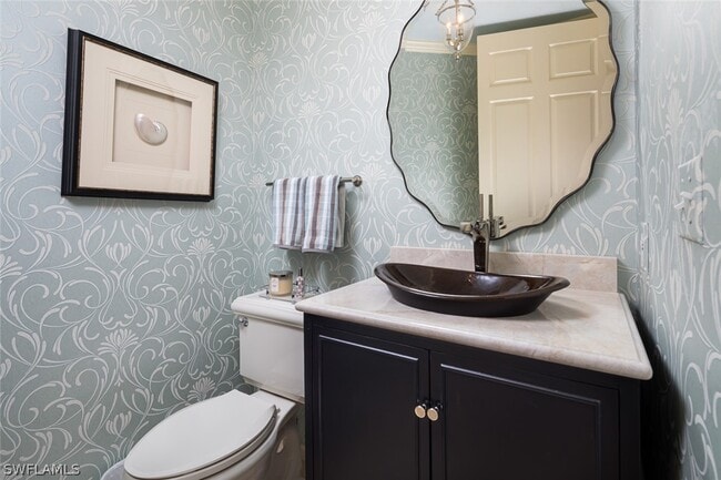 Building Photo - 410 Flagship Dr