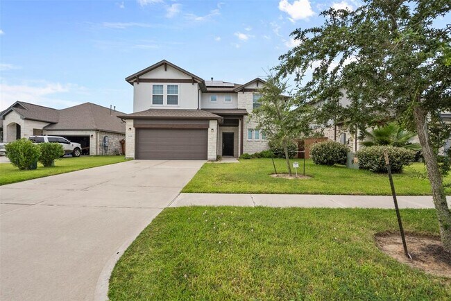 Building Photo - 2405 Bayrose Dr