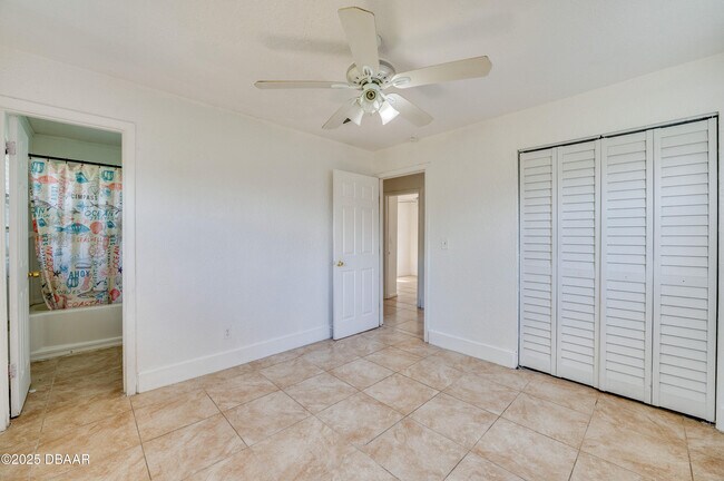 Building Photo - 416 Margie Ln