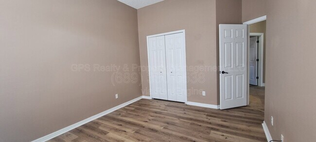 Building Photo - 878 Oakbranch Pl
