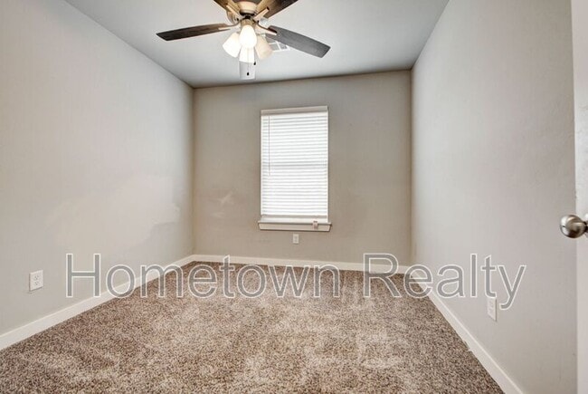 Building Photo - 8921 NW 109th Terrace