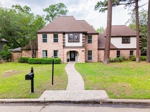 Building Photo - 5502 Graystone Ln