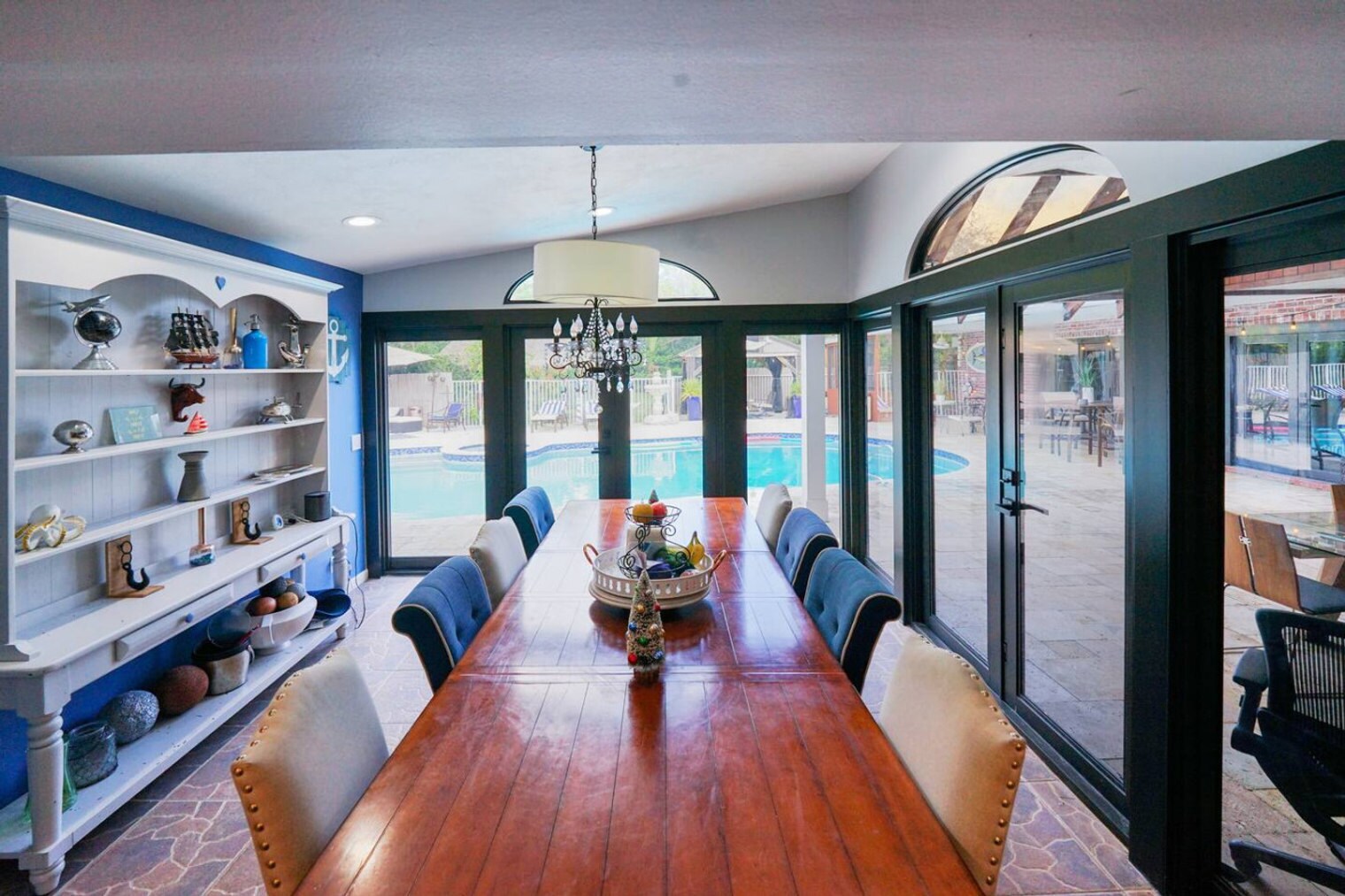 Building Photo - 4501 Briarcliff Ln