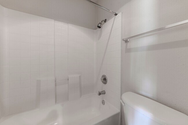 Building Photo - 3301 El Salido Pkwy