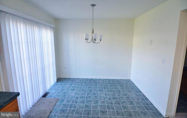 Building Photo - 117 Scirocco Ln