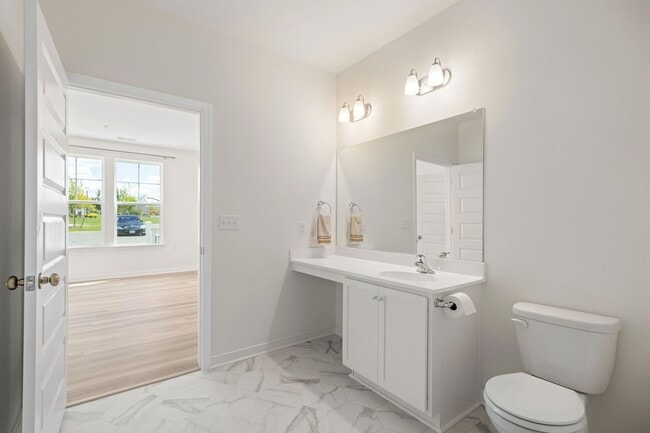 Building Photo - Brand New 2 Bedroom Condo Located in Midlo...