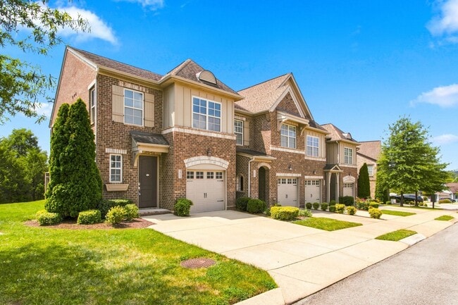 Building Photo - 2065 Newark Ln