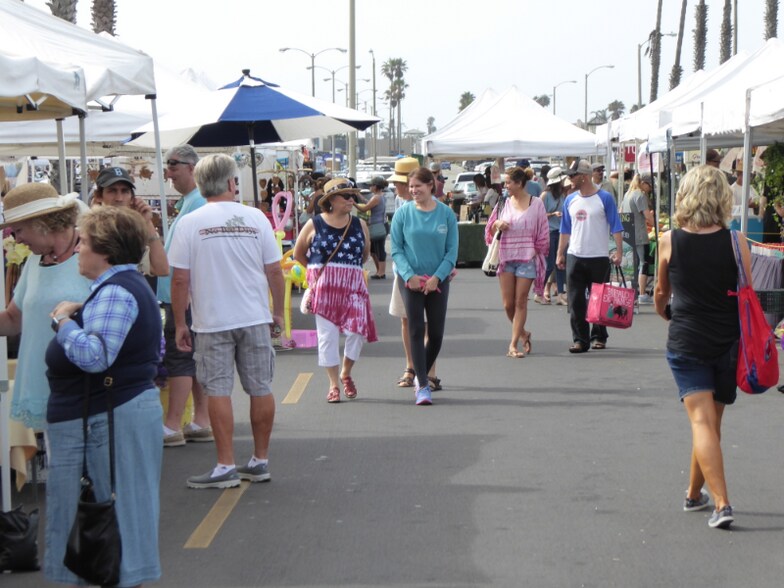 Building Photo - 1046 Canal St
