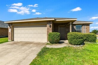 Building Photo - 811 Encinita Dr