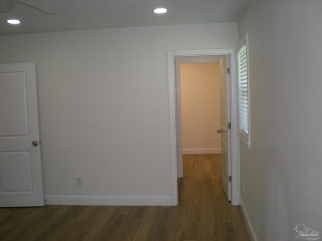 Building Photo - 11606 Chanticleer Dr