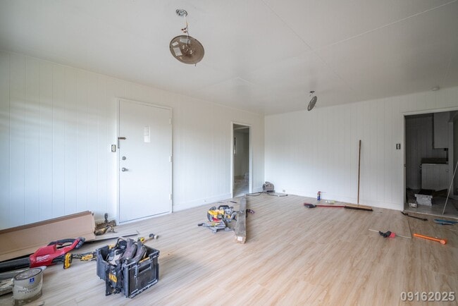Building Photo - Still under construction! Remodeled 2BR/1....