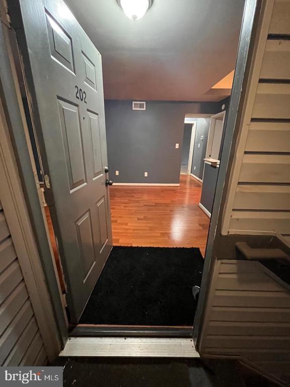 Building Photo - 9213 Azure Ct