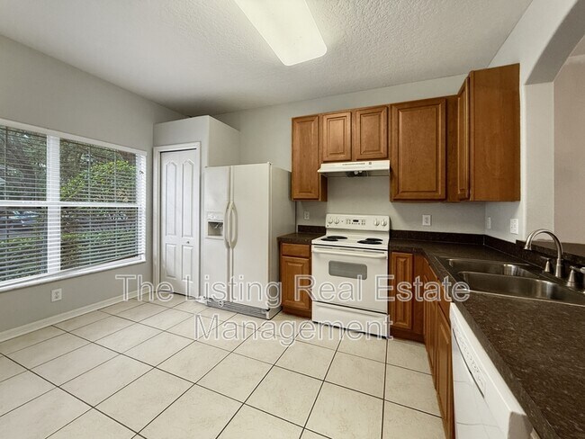 Building Photo - 3506 High Hampton Cir