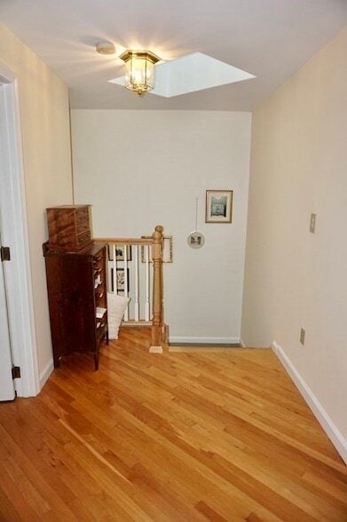 Building Photo - 42 Treetop Park