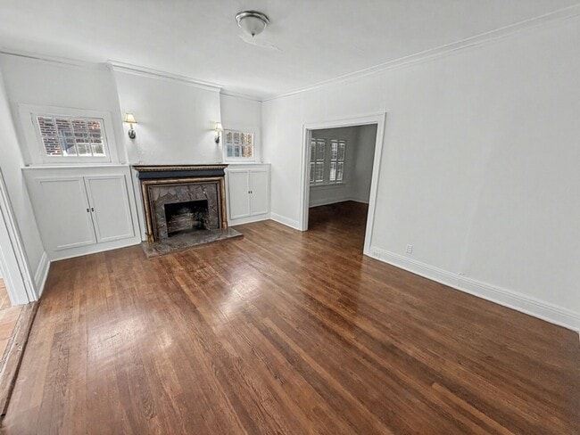 Building Photo - 340 N McLean Blvd