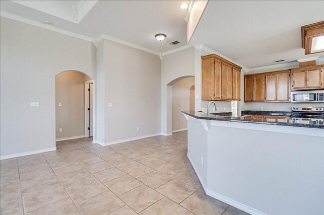 Building Photo - 5810 Aava Dr