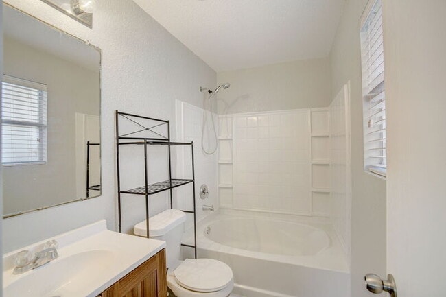 Building Photo - 12219 Raw Silver