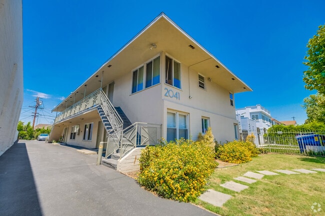 Exterior POV - 2041 W Martin Luther King Jr. Blvd