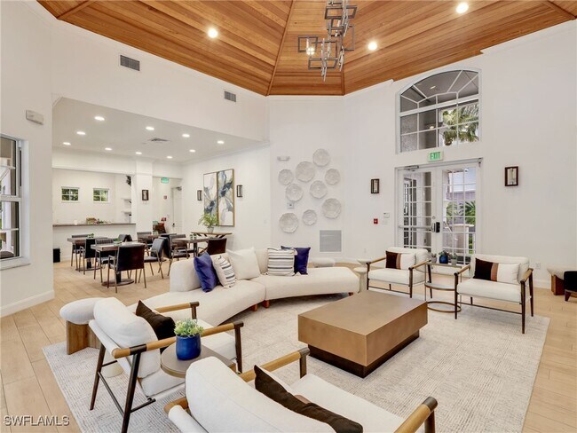 Building Photo - 400 Flagship Dr