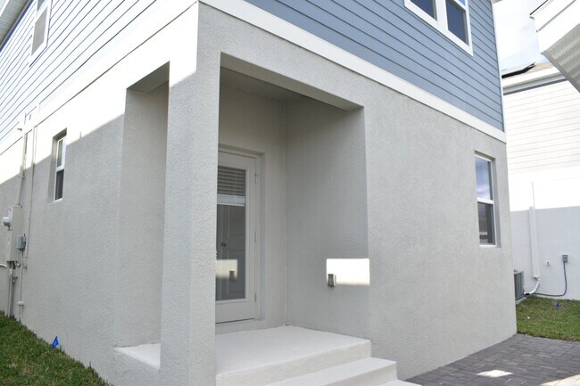 Building Photo - 1433 Waverunner Ln