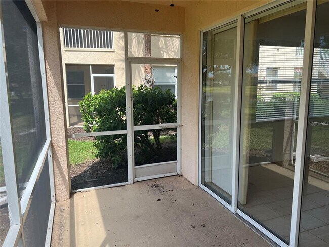 Building Photo - 4270 Vicenza Dr