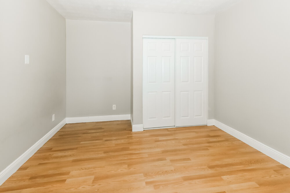 Building Photo - 360 Melton Dr
