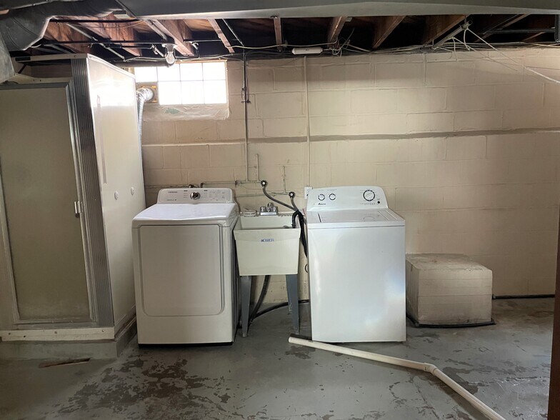 Basement - utility area washer/dryer - 1204 Irene Rd