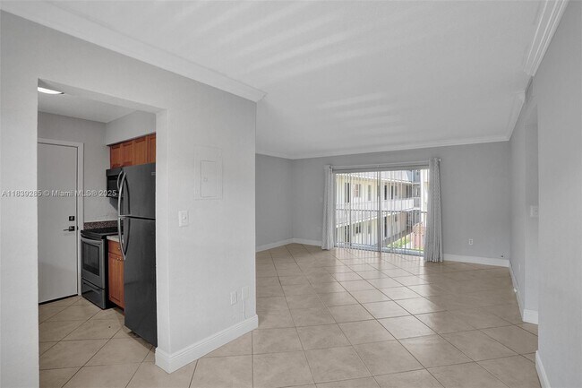 Building Photo - 8475 SW 94th St