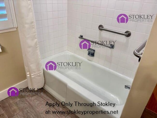 Building Photo - 3125 Terra Granada Dr