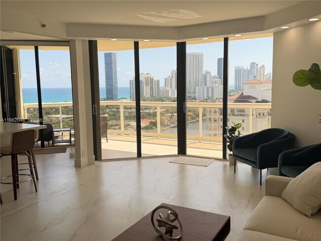 Building Photo - 20191 E Country Club Dr