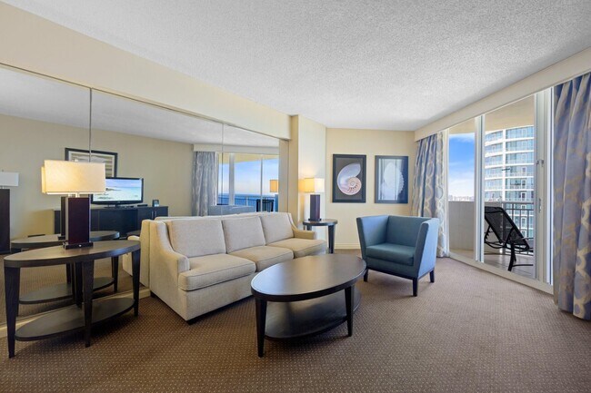 Building Photo - 17375 Collins Ave